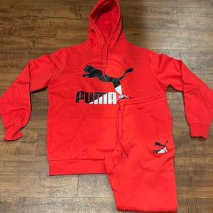 Puma sweatsuit